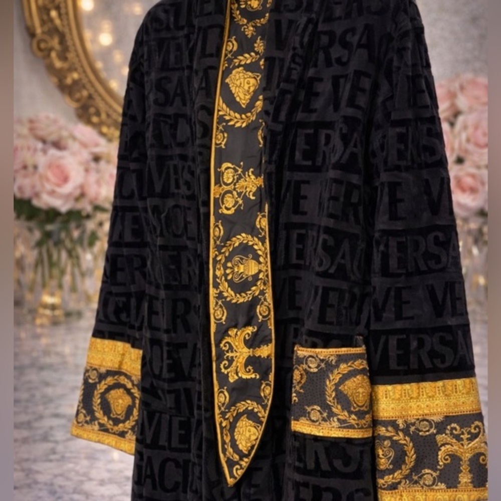 Versace I Love Baroque Black Velour Robe Gold Medusa Bathrobe Italy